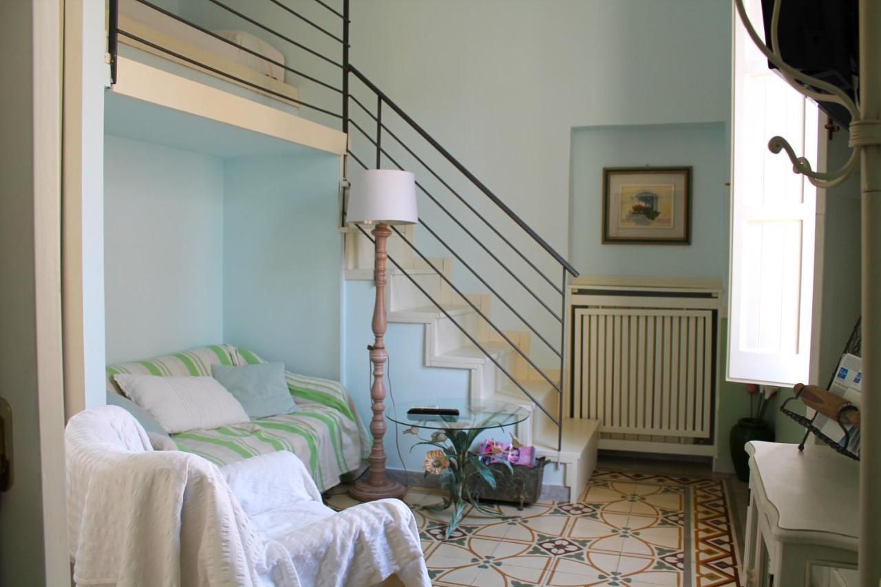 Piazzetta San Domenico Apartment โมโนโปลี ภายนอก รูปภาพ
